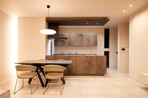 株式会社 田辺工務店