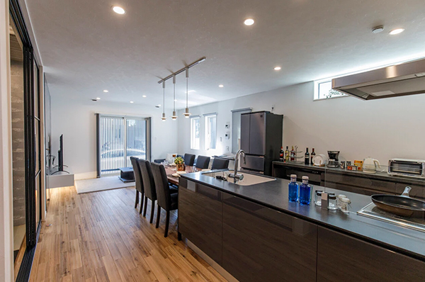 東仙ハウジング 株式会社